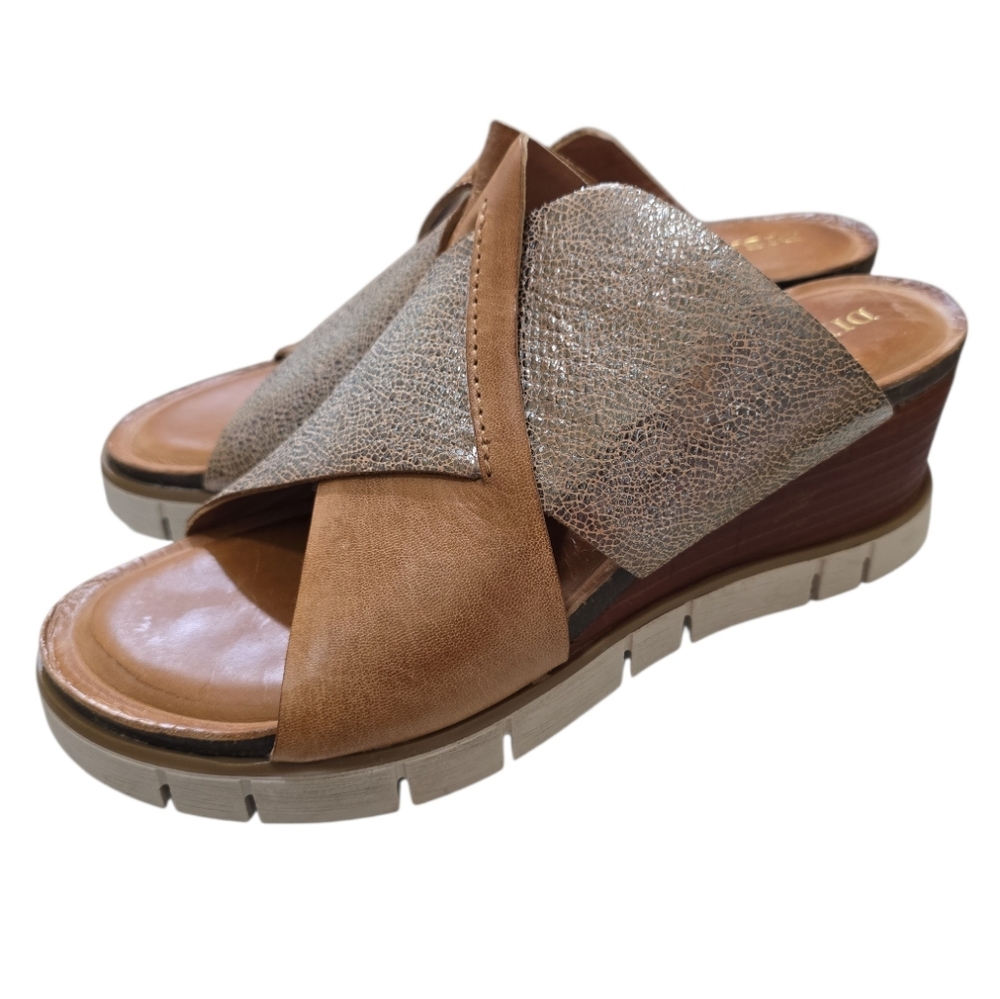Diba True Leather Beachy Keen Wedge Sandals Brown Metallic Gold 10 - Picture 3 of 8